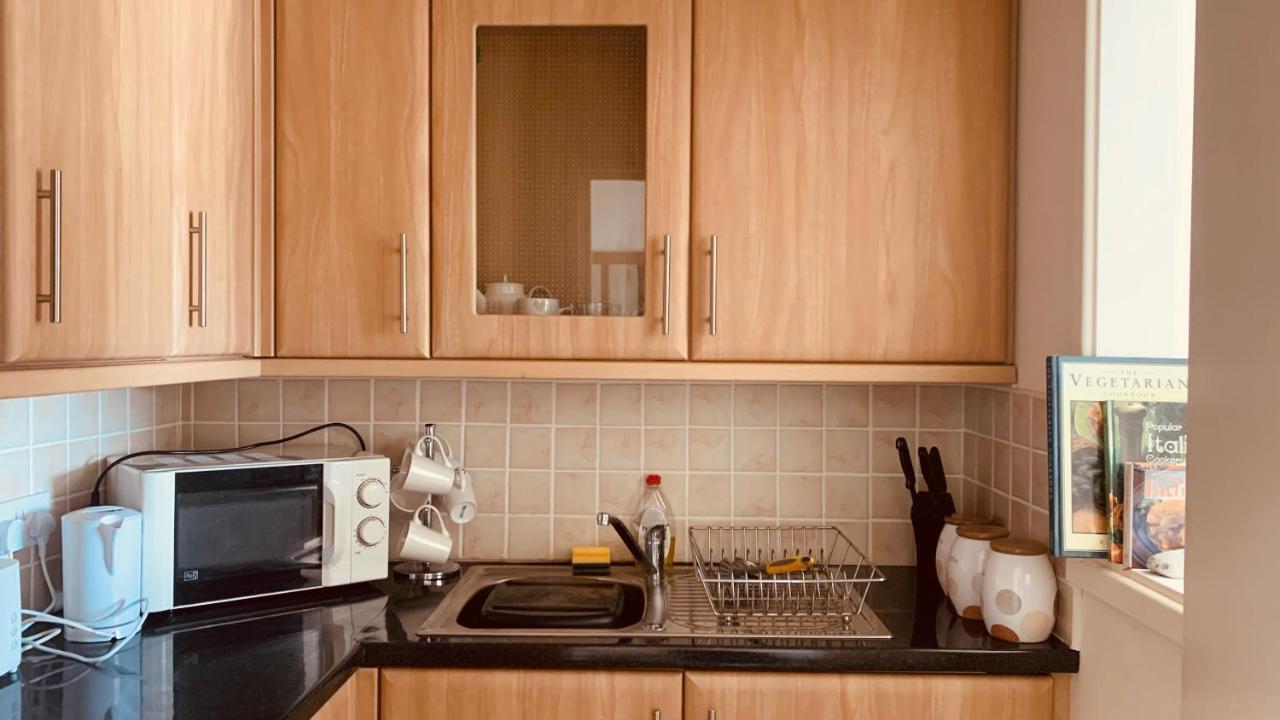 Sea Breeze Apartments Порткоул Екстериор снимка